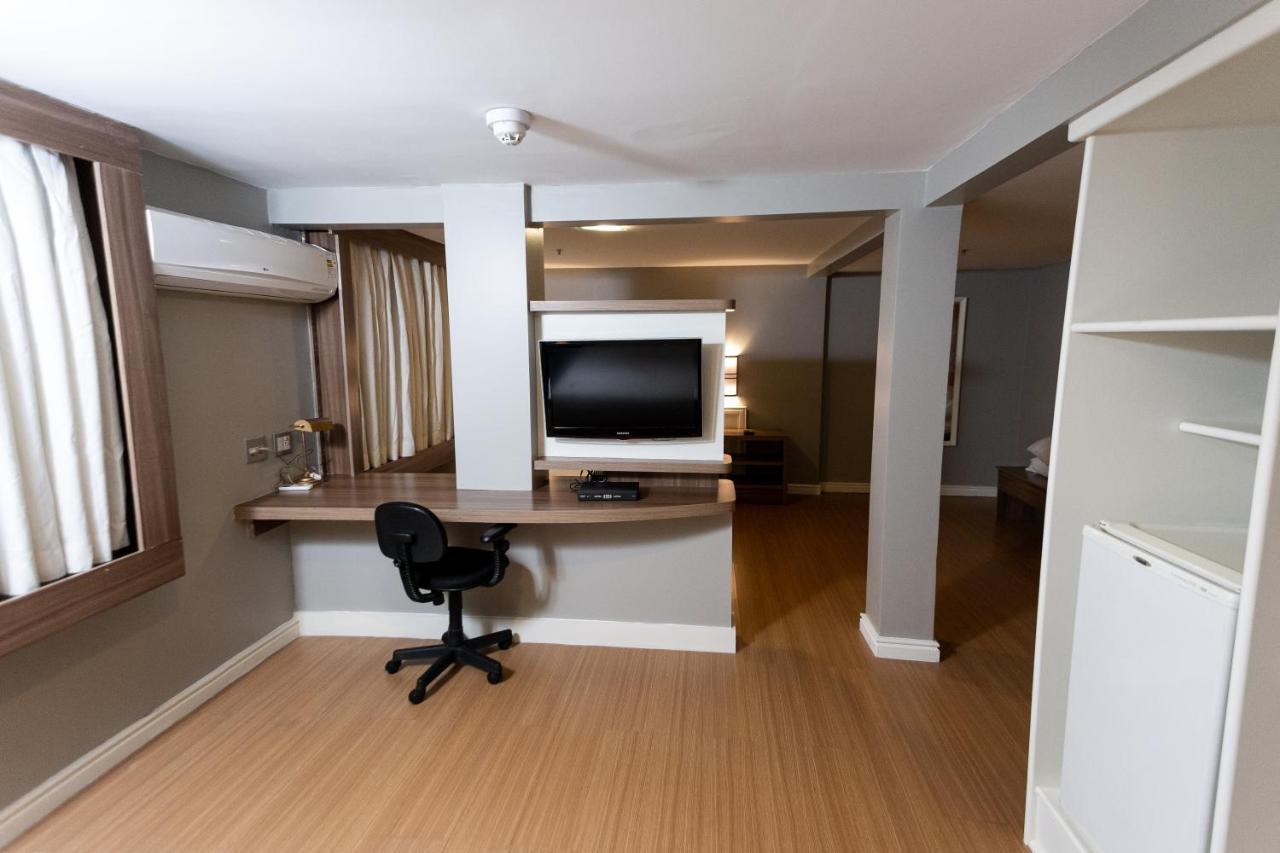 Hotel Master - Av Carlos Gomes